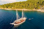 SLANO gulet with great crew, comfortable cabins, excellent charter record in Croatia