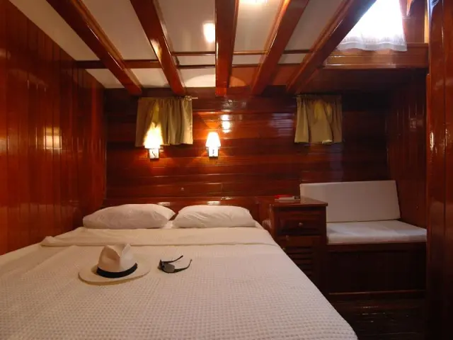 double-bed-cabin-1