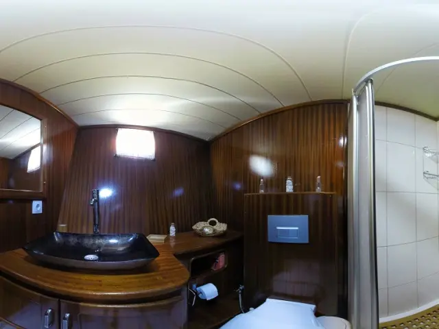 contact-yachts-victoria-001