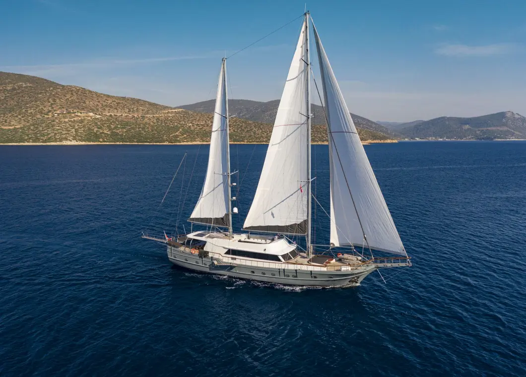 M/S VIRTUOSO for rent in Greece | 6 cabins, 12 guests | Alluring lines, style and grace