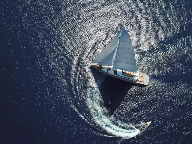 all-about-u-2-areal-14_1