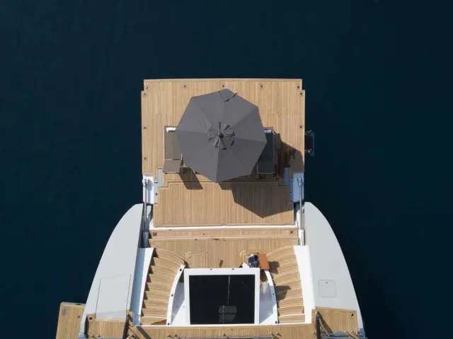 all-about-u-2-areal-b-6