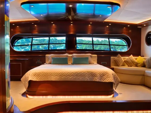 whatsapp_image_2025-11-05_at_13_56_50