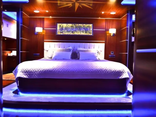 whatsapp_image_2025-11-05_at_13_56_50_1