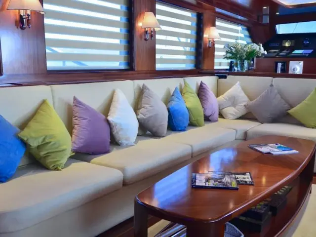 whatsapp_image_2025-11-05_at_13_56_51_1