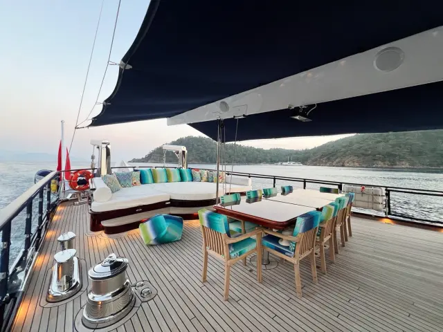 contact-yachts-clear-eyes_0008