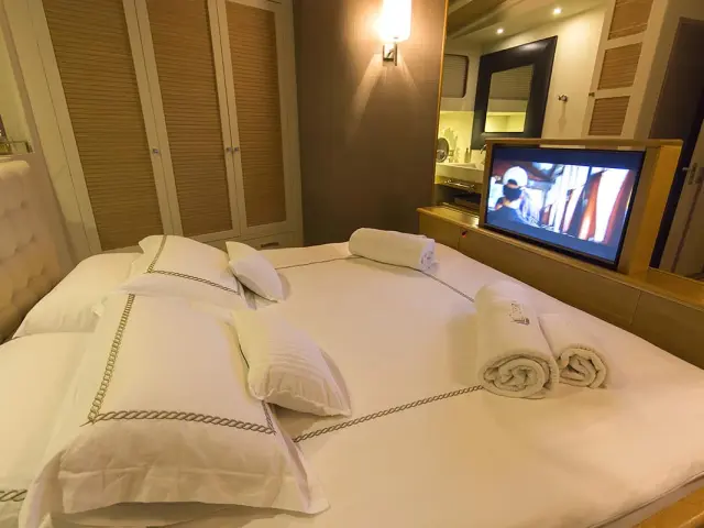 Classic Turkish gulet COBRA KING based in Bodrum | Yacht charters in Turkey