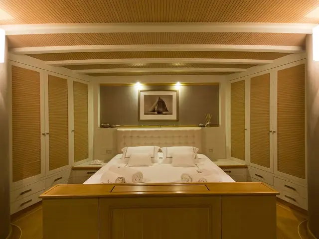 Classic Turkish gulet COBRA KING based in Bodrum | Yacht charters in Turkey