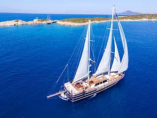 Bodrum boat charter with gulet DEA DEL MARE