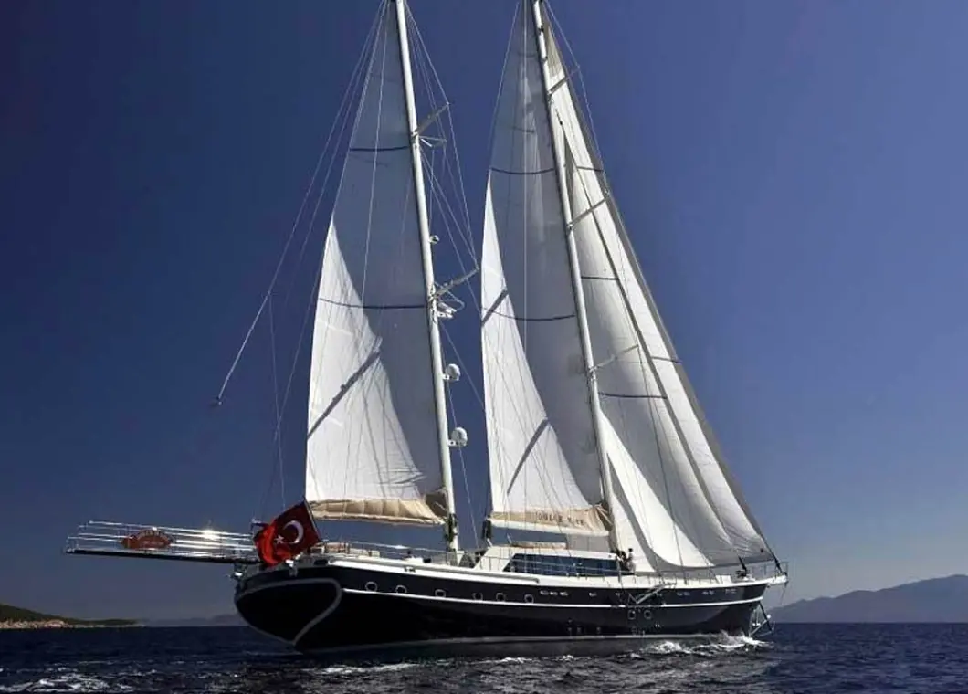 Gulet yacht DOLCE MARE with jacuzzi, 6 cabins for 12 guests to sail in Turkey
