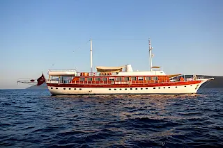 ELARA 1 gulet in Turkey has 14 cabins for 28 guests