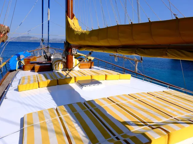 fortuna_luxury_gulet_-_deck_14