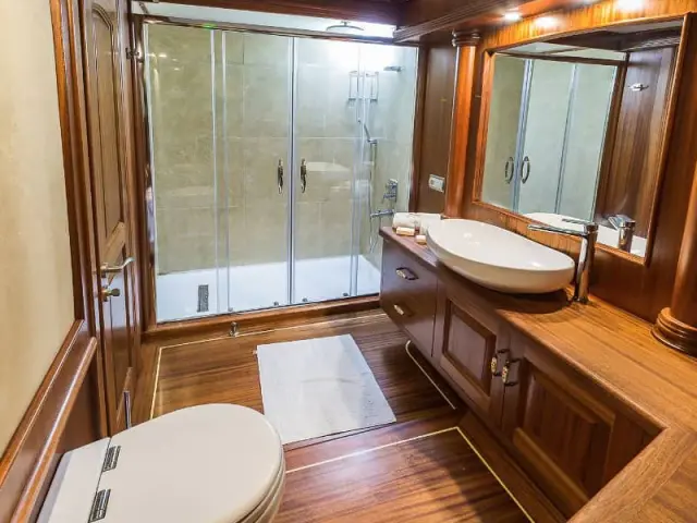 HALCON DEL MAR luxury gulet with jacuzzi for 16 guests to sail in Turkey