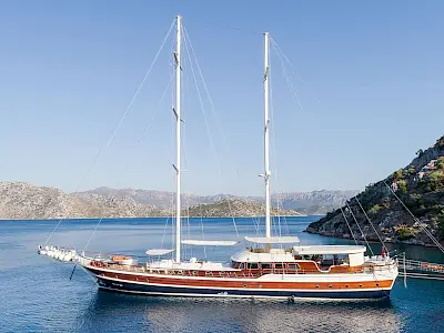 HALCON DEL MAR luxury gulet with jacuzzi for 16 guests to sail in Turkey