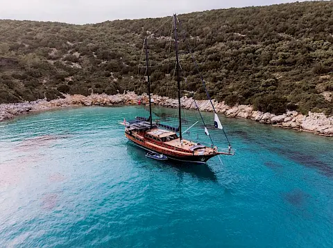 Rent yacht Dubrovnik | Gulet CAPRICORN 1