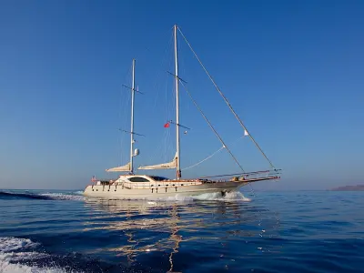 Bodrum yacht charter with gulet MISS B | Modern interior, powerful sailing