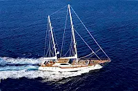 Bodrum yacht charter with gulet MISS B | Modern interior, powerful sailing