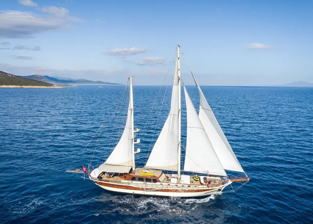 gulet-estrella-de-mar-001