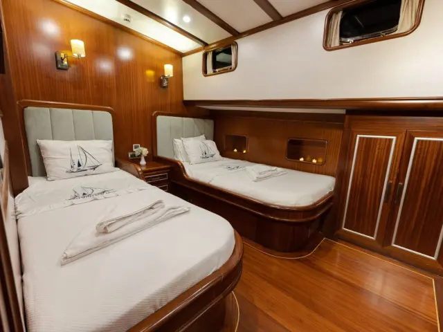 gulet-estrella-de-mar-003