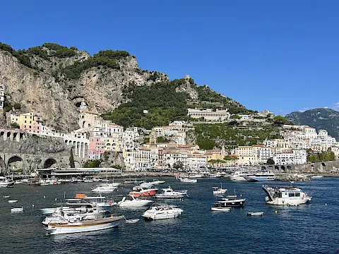 Naples to Naples yacht charter itinerary