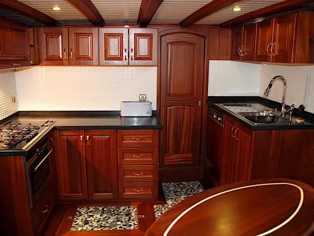 gulet atalante to hire in marmaris