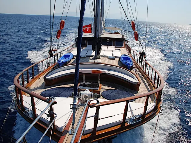 gulet atalante to hire in bodrum
