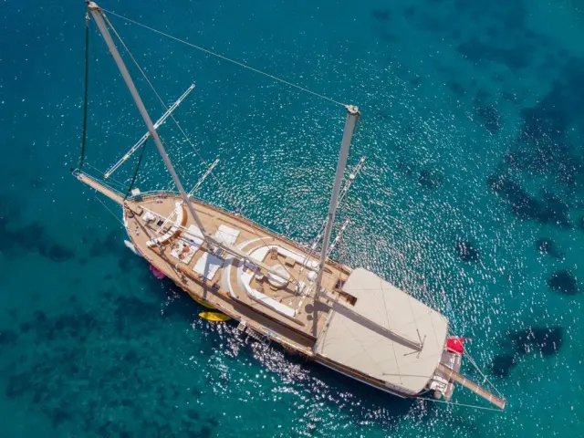 gulet-s-dogu-001