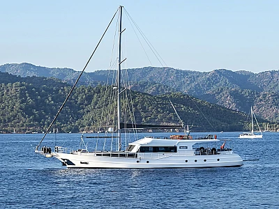 contact-yachts-maske-5_0041