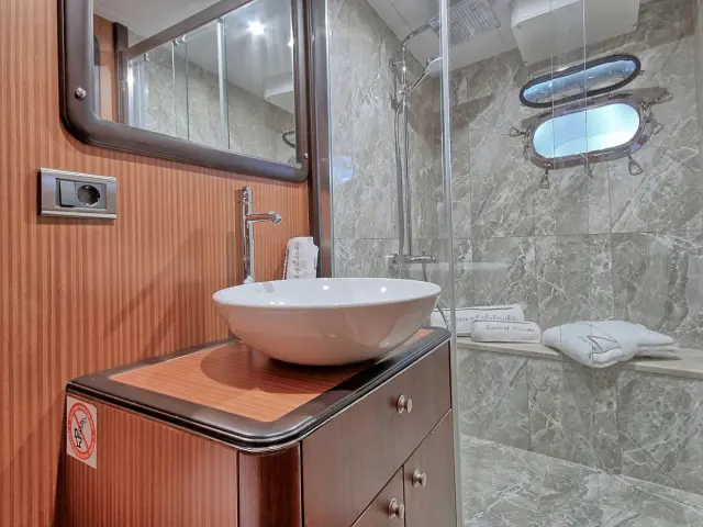 gulet-queen-of-salmakis-012