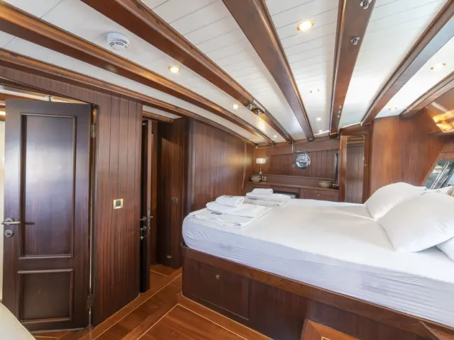 gulet-jasmin-1-011
