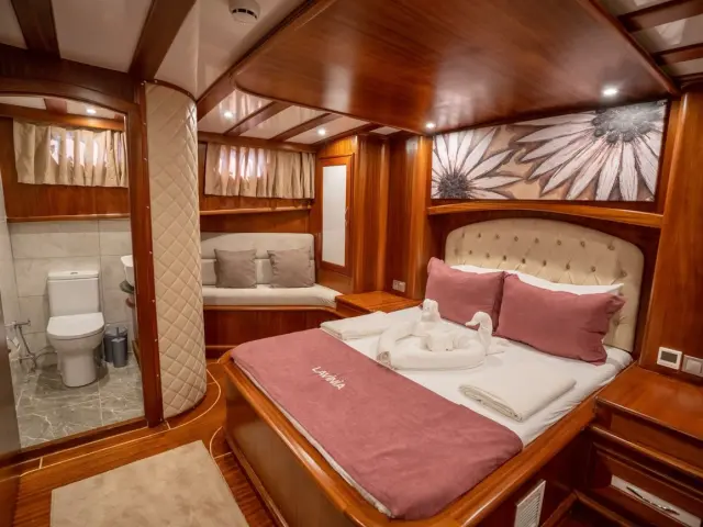 gulet-lavinia-004