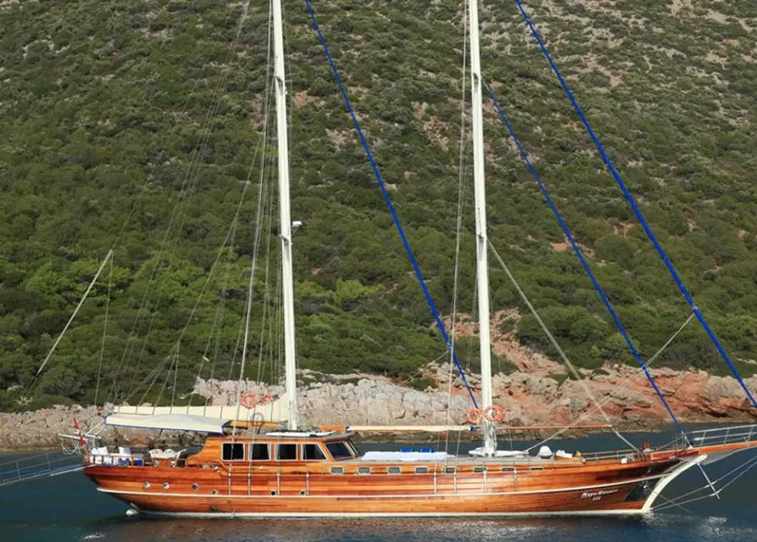 gulet-kaya-guneri-iii-001-1