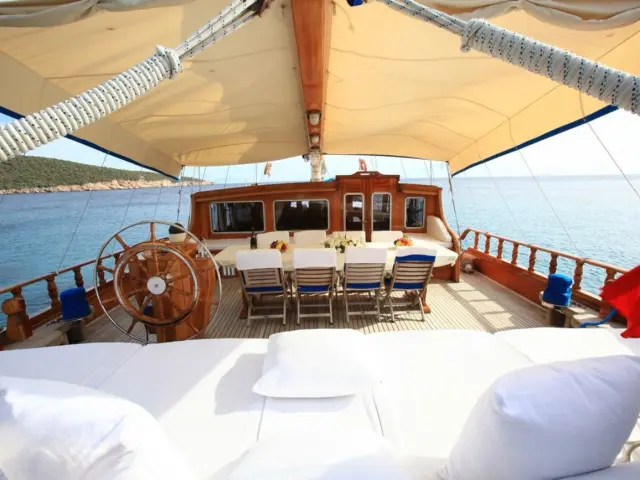 gulet-kaya-guneri-iii-009