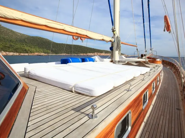 gulet-kaya-guneri-iii-018