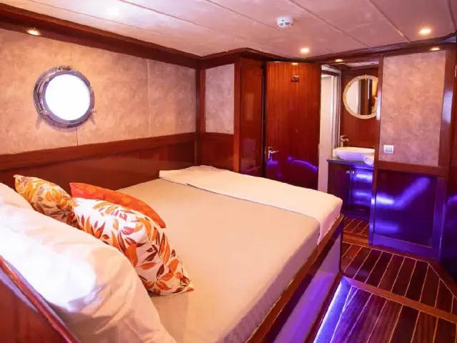 gulet-queen-of-rtt-010