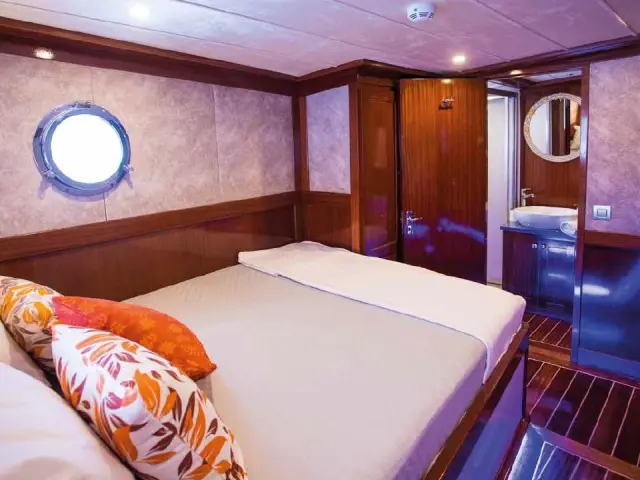 gulet-queen-of-rtt-012