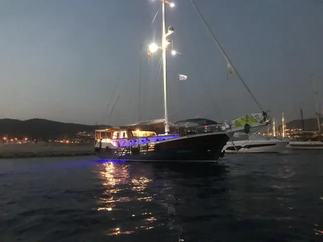 gulet-su-perisi-c-003