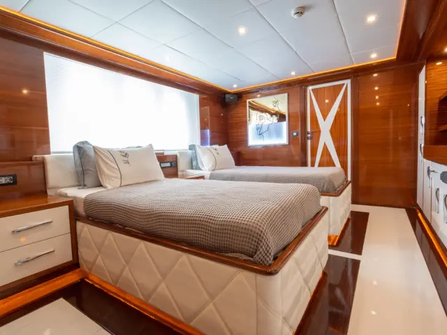 gulet-long-island-020