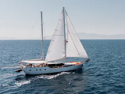 gulet-beyaz-lale-010-1