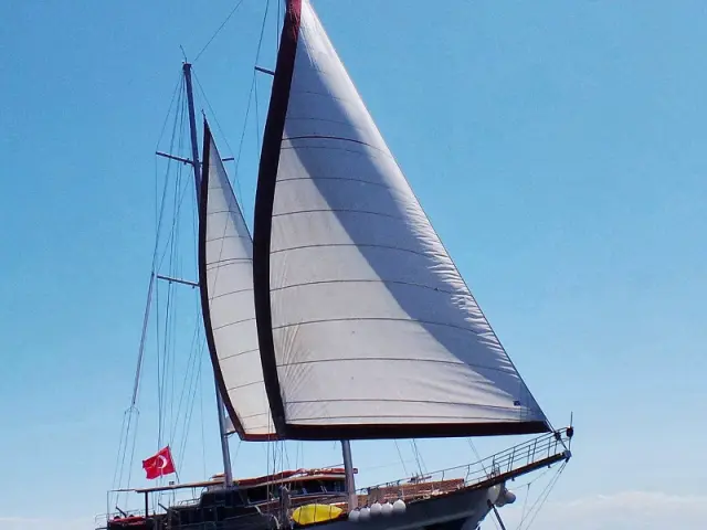 gulet-diamond-lila-024