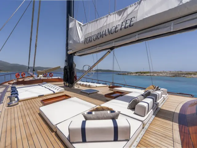 gulet-performance-fee-012