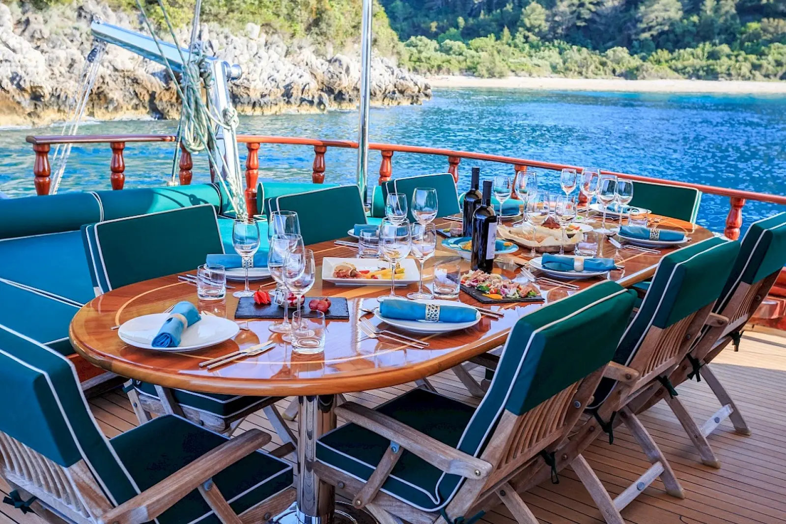 Lunch aboard a gulet | Luxury yacht charter experience
